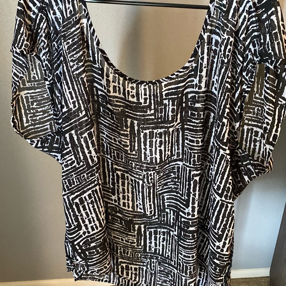 Torrid textured blouse